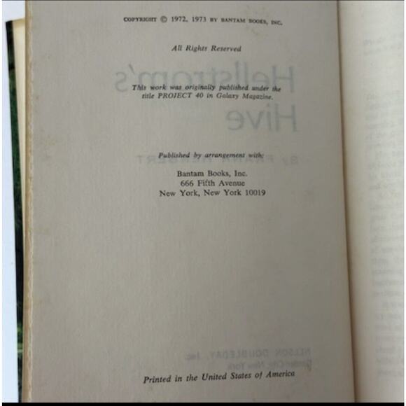 Hellstrom's Hive, Frank Herbert 1973, Science Fiction Hardback Book Club VTG - Picture 2 of 8